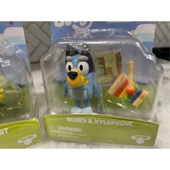 Bluey & Xylophone Bluey Story Starter Pack & Rusty Playset Army Episode Army Hat - Picture 3 of 4